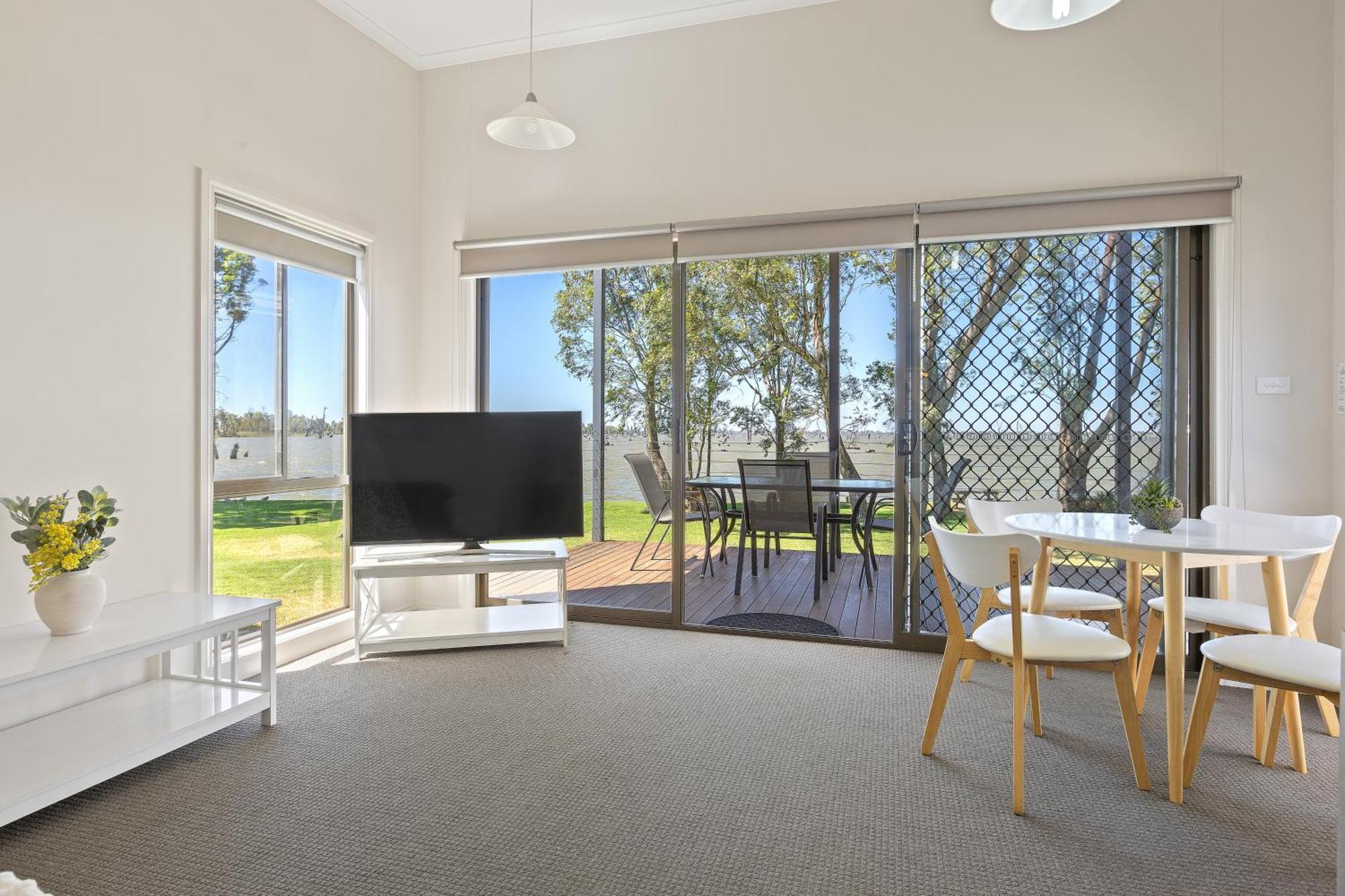 Tasman Holiday Parks - Lake Mulwala Exteriör bild