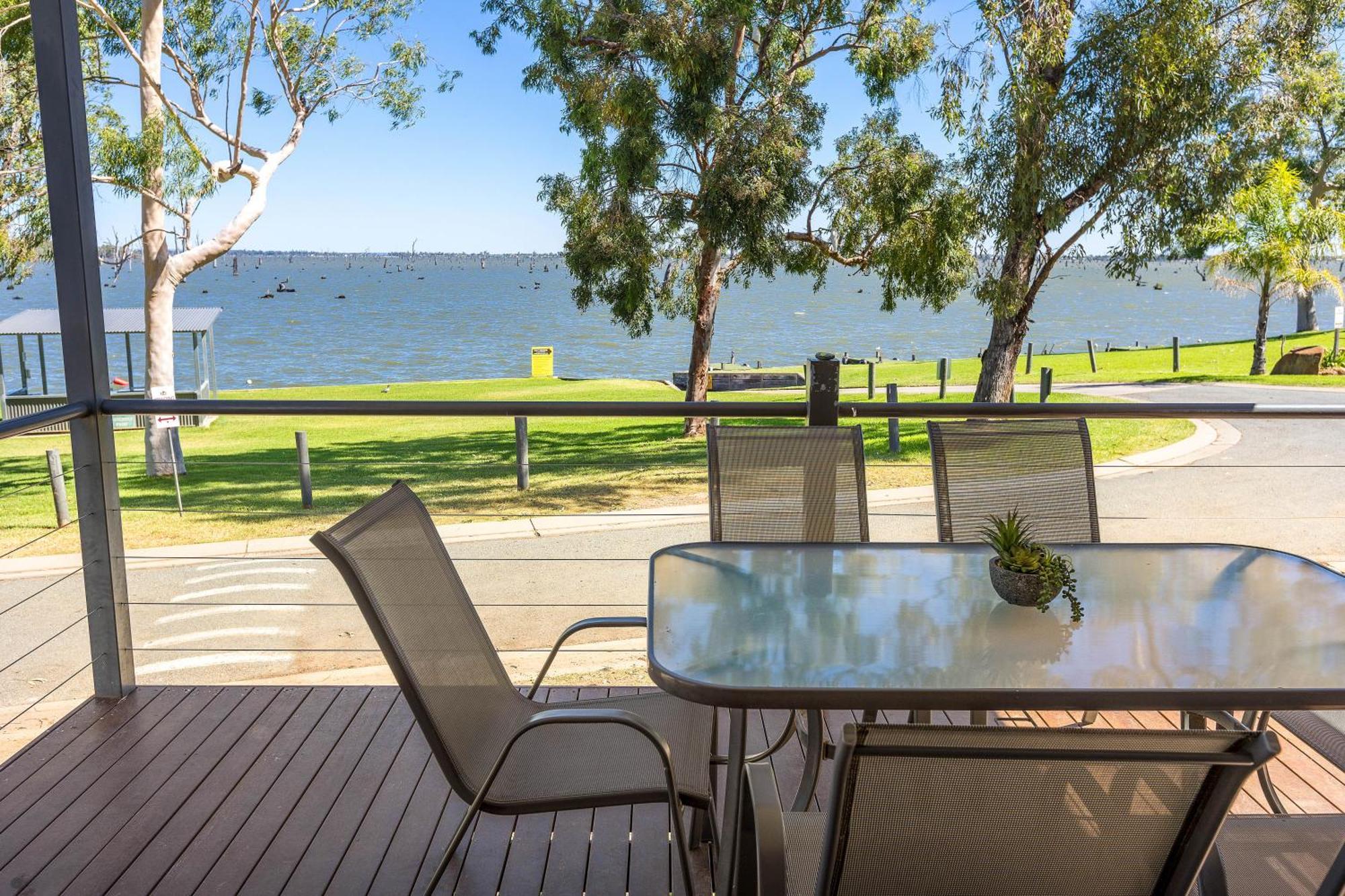 Tasman Holiday Parks - Lake Mulwala Exteriör bild
