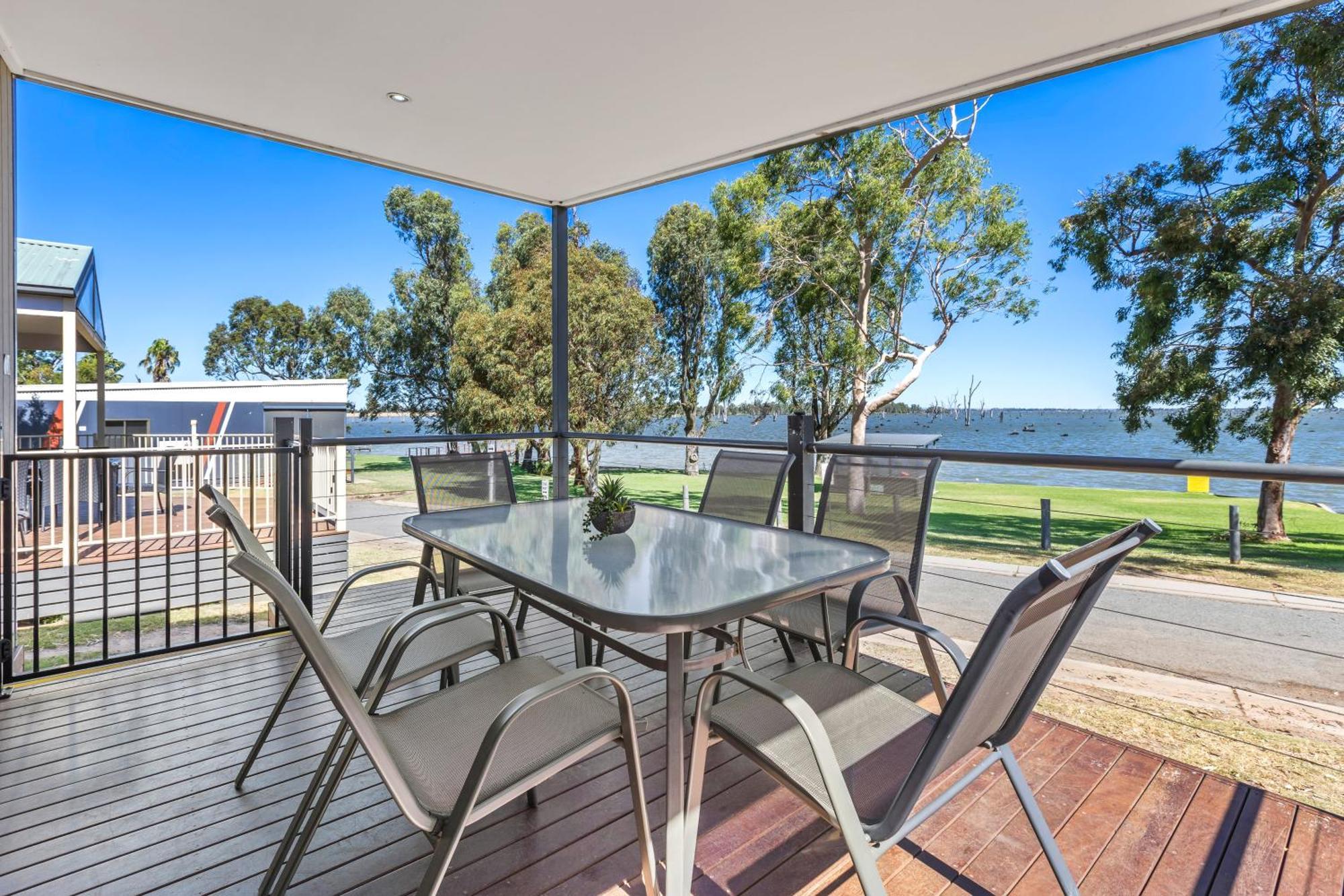 Tasman Holiday Parks - Lake Mulwala Exteriör bild